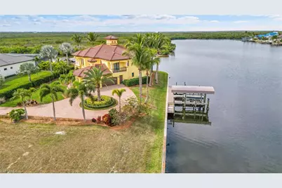 879 W Cape Estates Cir, Cape Coral, FL 33993 - Photo 45