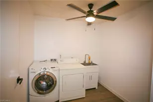 1525 Covington Cir E, Fort Myers, FL 33919 - Photo 29