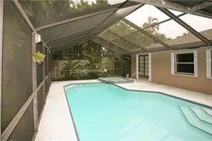 1525 Covington Cir E, Fort Myers, FL 33919 - Photo 31