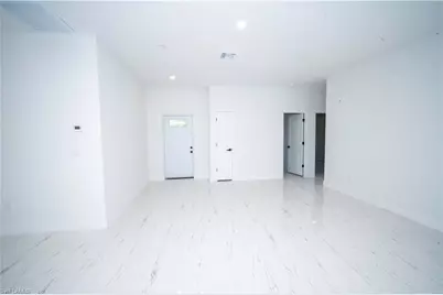 18141 E Wintergarden Ave, Port Charlotte, FL 33948 - Photo 31