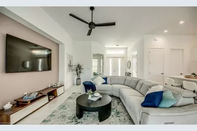 326 SW 31st Ter, Cape Coral, FL 33914 - Photo 9