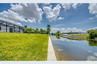 326 SW 31st Ter, Cape Coral, FL 33914 - Photo 45