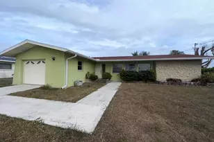 1727 Cornwallis Pkwy, Cape Coral, FL 33904 - Photo 1