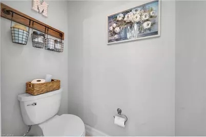 1811 NE 5th Ter, Cape Coral, FL 33909 - Photo 23