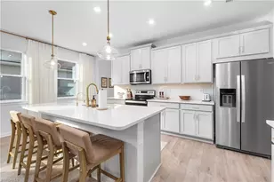 10313 Bonavie Cv Dr, Fort Myers, FL 33966 - Photo 7