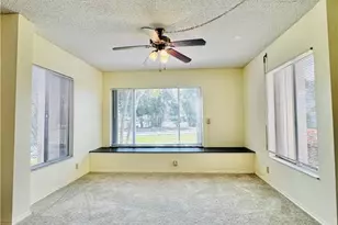 2264 Winkler Ave, Fort Myers, FL 33901 - Photo 9