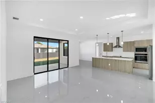 14121 Carlos St, Fort Myers, FL 33905 - Photo 3