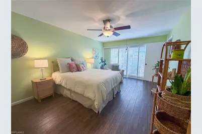 6877 Sandtrap Dr, Fort Myers, FL 33919 - Photo 5