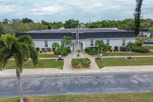 6877 Sandtrap Dr, Fort Myers, FL 33919 - Photo 29