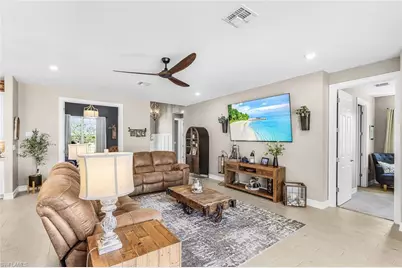 1814 SW 16th Ter, Cape Coral, FL 33991 - Photo 11