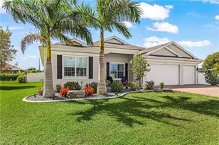 1814 SW 16th Terrace, Cape Coral, FL 33991 - Photo 5