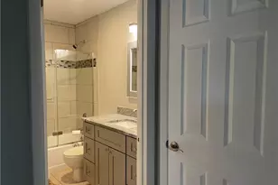 1519 Cape Coral Pkwy W, Cape Coral, FL 33914 - Photo 19