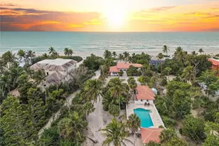 16632 Captiva Dr, Captiva, FL 33924 - Photo 1