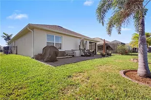 2613 Manzilla Ln, Cape Coral, FL 33909 - Photo 25