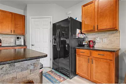 2613 Manzilla Ln, Cape Coral, FL 33909 - Photo 7