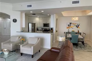 2090 W First St, Fort Myers, FL 33901 - Photo 9