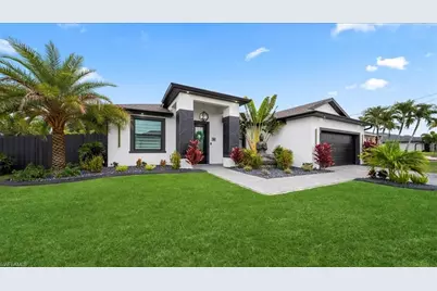 927 SW 25th St, Cape Coral, FL 33914 - Photo 3