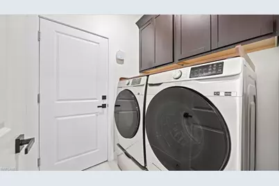 927 SW 25th St, Cape Coral, FL 33914 - Photo 41