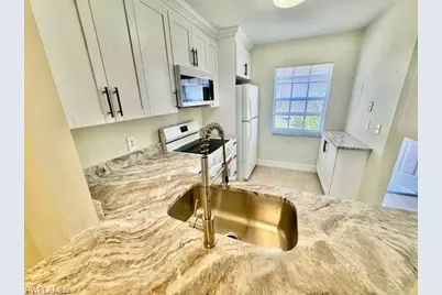 9313 Lennex Ln, Fort Myers, FL 33919 - Photo 5