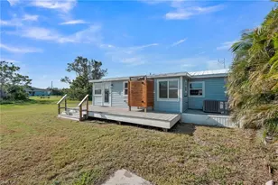 2880 Eighth Ave, Saint James City, FL 33956 - Photo 15