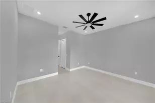 1002 Kanuga St E, Lehigh Acres, FL 33974 - Photo 17