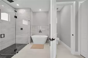 1002 Kanuga St E, Lehigh Acres, FL 33974 - Photo 27