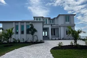 606 Coral Dr, Cape Coral, FL 33904 - Photo 3