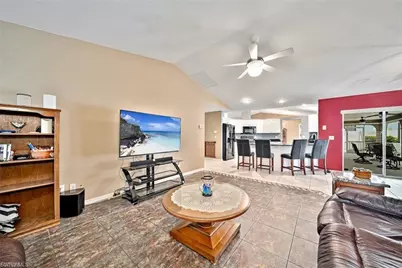 22 SE 13th Ave, Cape Coral, FL 33990 - Photo 19