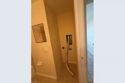 4543 26th St SW, Lehigh Acres, FL 33973 - Photo 5