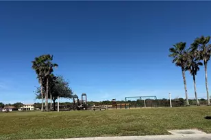 12112 Country Day Cir, Fort Myers, FL 33913 - Photo 33