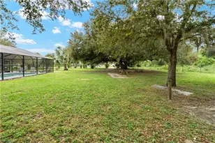 703 Jefferson Ave, Lehigh Acres, FL 33936 - Photo 11