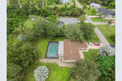 703 Jefferson Ave, Lehigh Acres, FL 33936 - Photo 3