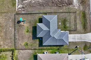 3414 40th St SW, Lehigh Acres, FL 33976 - Photo 3