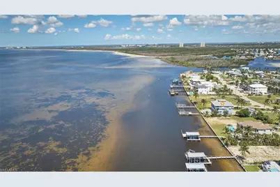 950 San Carlos Dr, Fort Myers Beach, FL 33931 - Photo 45