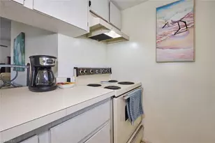 3350 Alouette Cir, Fort Myers, FL 33907 - Photo 13