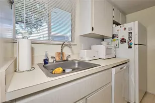 3350 Alouette Cir, Fort Myers, FL 33907 - Photo 15