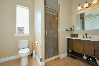 109 Montrose Dr, Fort Myers, FL 33919 - Photo 23