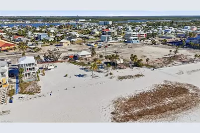 42 Avenue E, Fort Myers Beach, FL 33931 - Photo 11