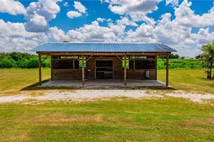 19481/483 S River Rd, Alva, FL 33920 - Photo 25