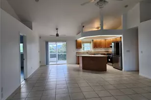 1214 NE 14th Ave, Cape Coral, FL 33909 - Photo 5