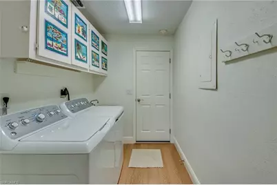 4917 Seville Ct, Cape Coral, FL 33904 - Photo 49