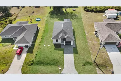 347 Columbus Blvd S, Lehigh Acres, FL 33974 - Photo 11