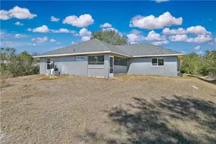 2605 63rd St W, Lehigh Acres, FL 33971 - Photo 7