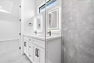 4127 NW 36th Pl, Cape Coral, FL 33993 - Photo 11