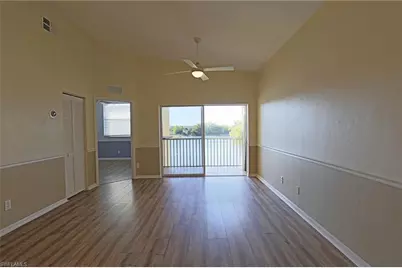 4199 Bellasol Cir #622, Fort Myers, FL 33916 - Photo 3