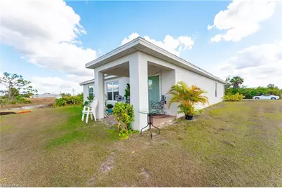 2918 62nd St W, Lehigh Acres, FL 33971 - Photo 23