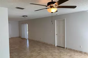 1342 Torreya Cir, North Fort Myers, FL 33917 - Photo 3