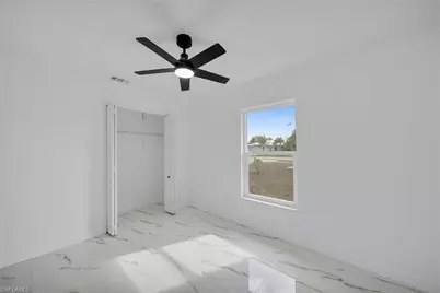 309 SE 8th St, Cape Coral, FL 33990 - Photo 15