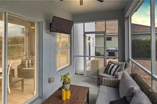 2538 Blackburn Cir, Cape Coral, FL 33991 - Photo 35