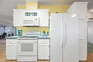 3811 Blueberry Ln, Saint James City, FL 33956 - Photo 15